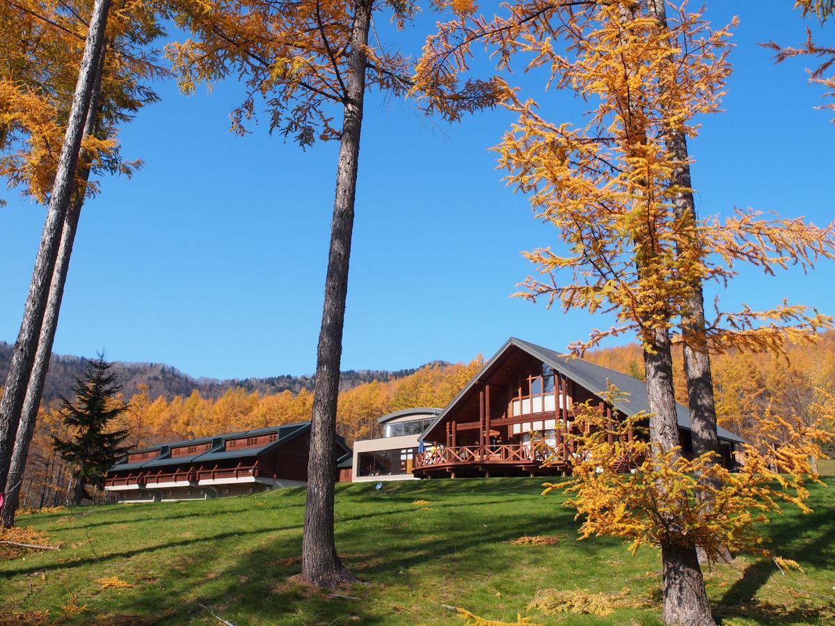Log Hotel Larch Lake Kanayama Minamifurano Kültér fotó